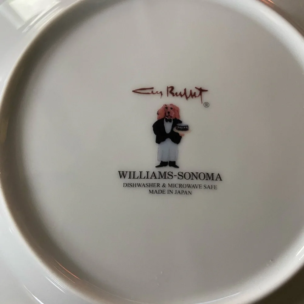 4 Williams Sonoma White Les Garçons Salad Plates